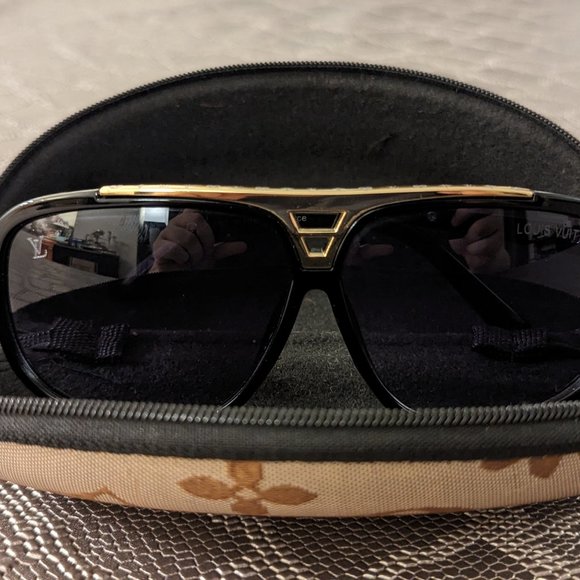 LOUIS VUITTON Evidence Sunglasses!! - Picture 5 of 7